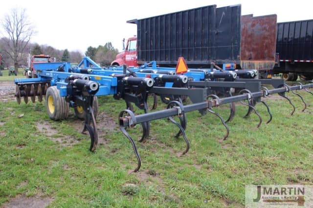 Image of Landoll 2110 equipment image 1