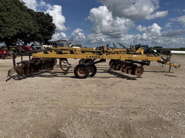 Image of Landoll 2200 equipment image 1