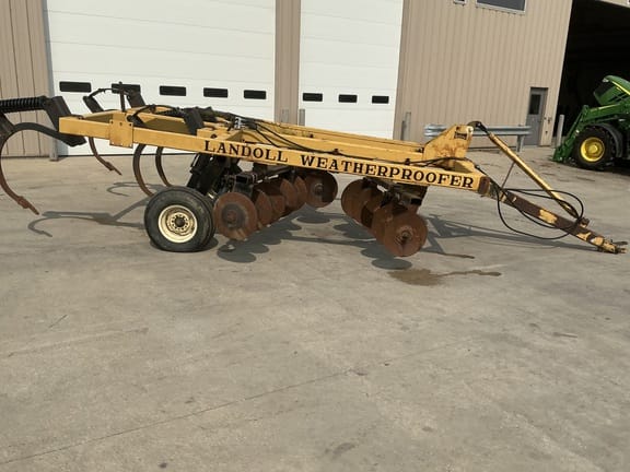 Landoll 2205 Equipment Image0