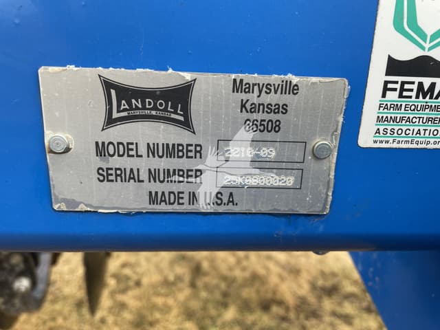 Image of Landoll 2210 equipment image 1