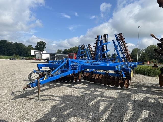 Image of Landoll 2211 equipment image 1