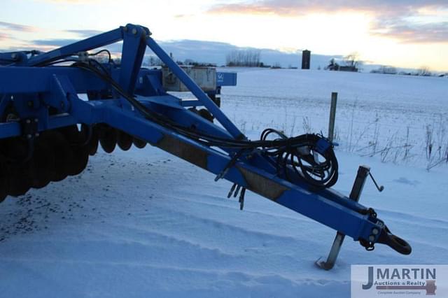 Image of Landoll 2310 Weatherproofer III equipment image 4