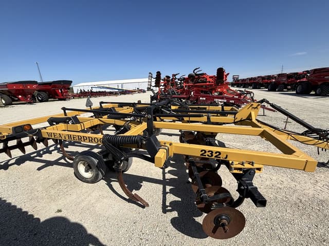 Image of Landoll 2320 equipment image 2