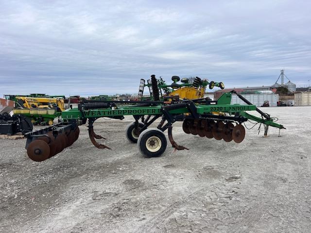 Image of Landoll 2325-5-30 equipment image 3