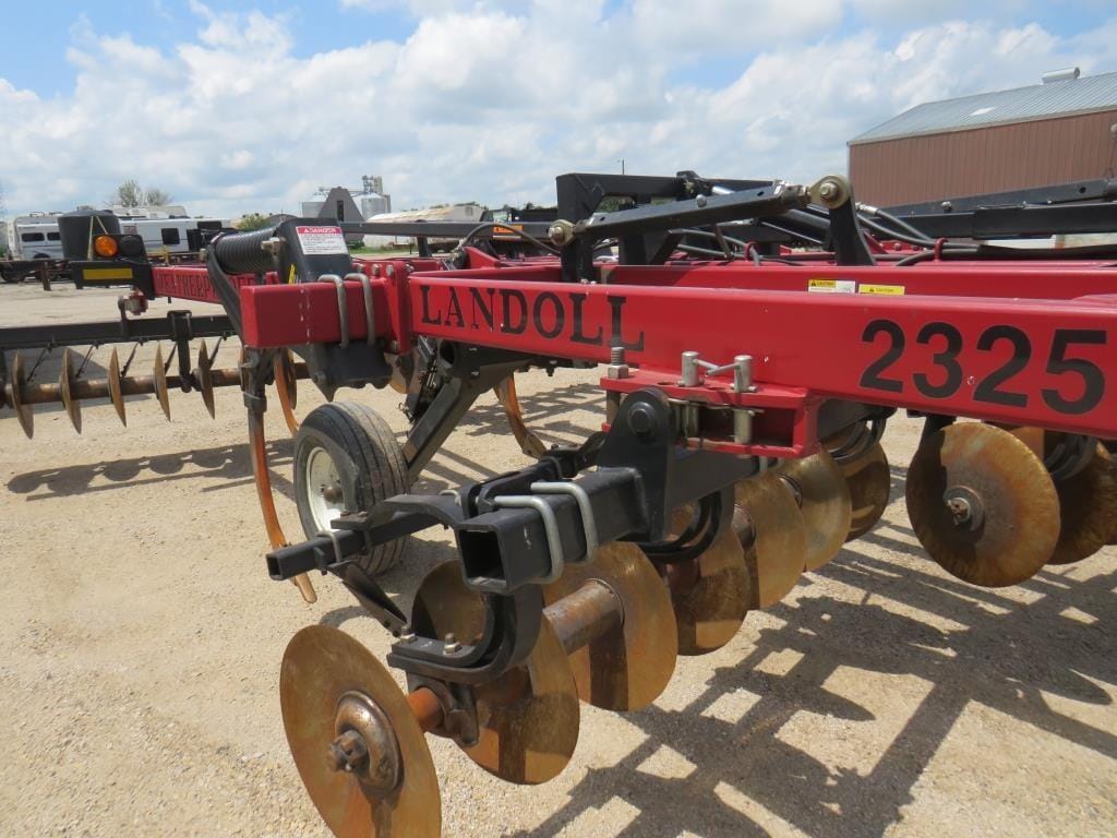 Landoll 2325 Equipment Image0