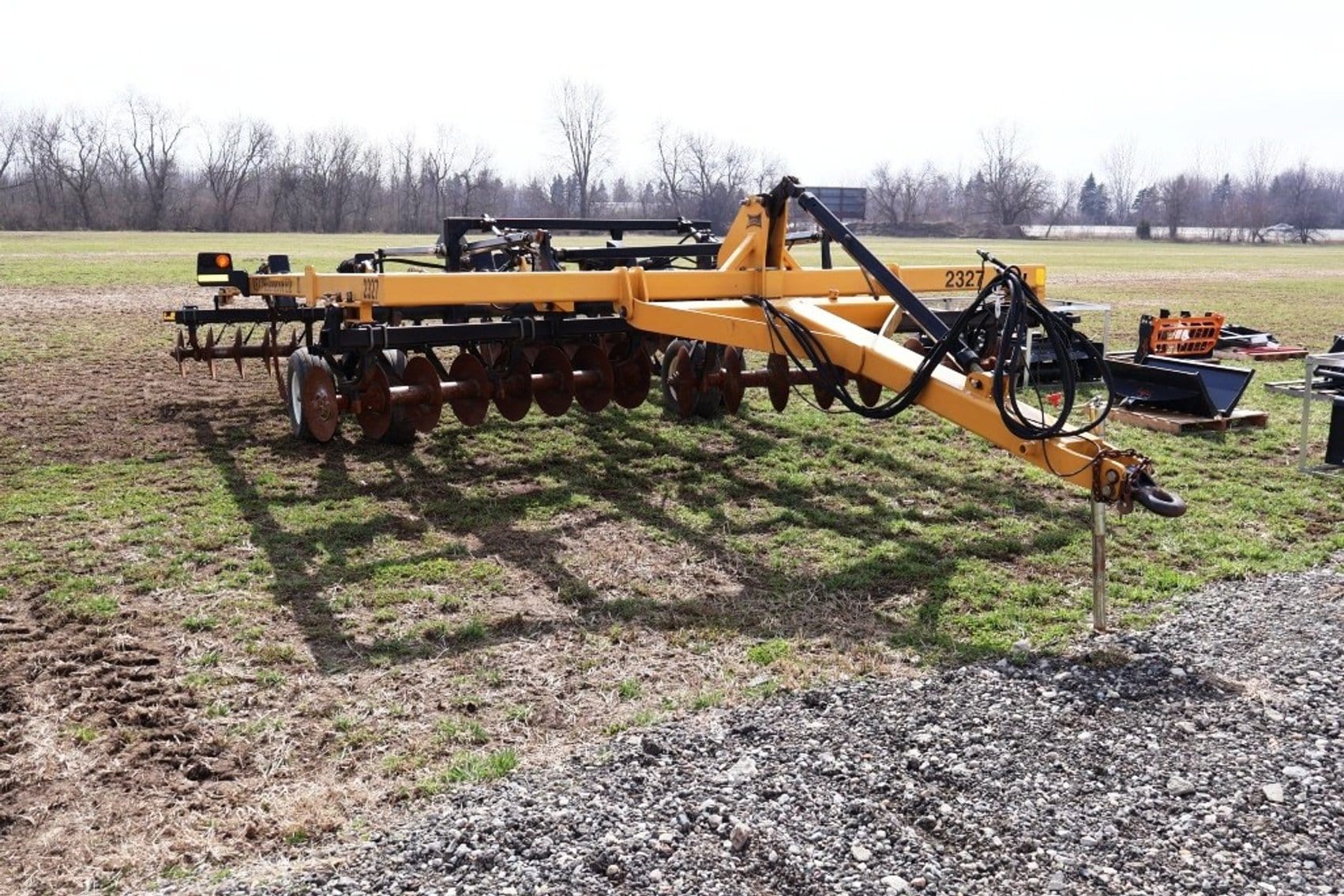 Landoll 2327 Equipment Image0