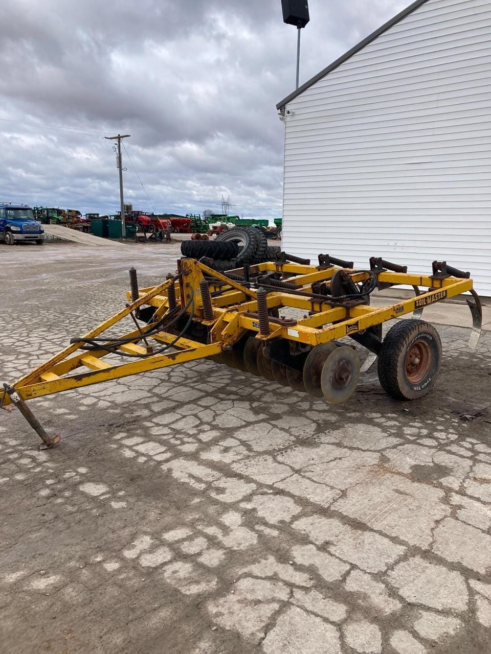 Landoll 275 Equipment Image0