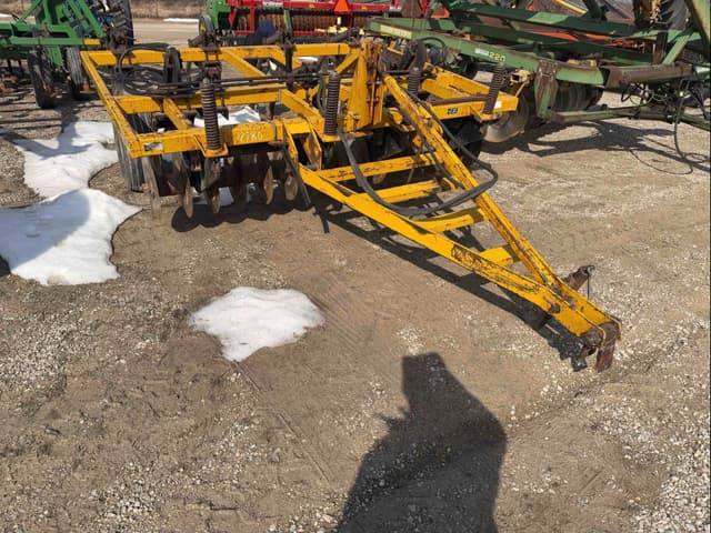 Image of Landoll 275 equipment image 2