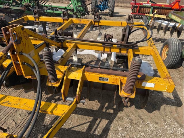 Image of Landoll 275 equipment image 4