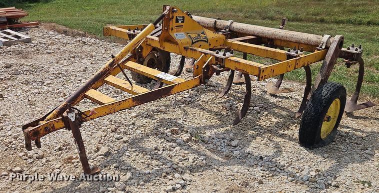 Landoll 337 Equipment Image0