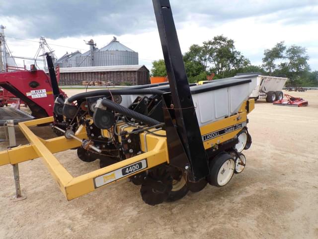 Image of Landoll 4400 equipment image 3