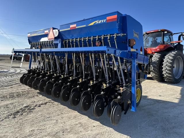 Image of Landoll 5211 equipment image 3