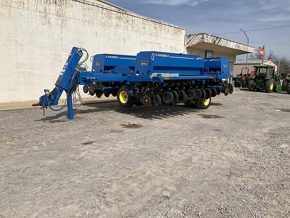 Image of Landoll 5531 equipment image 1