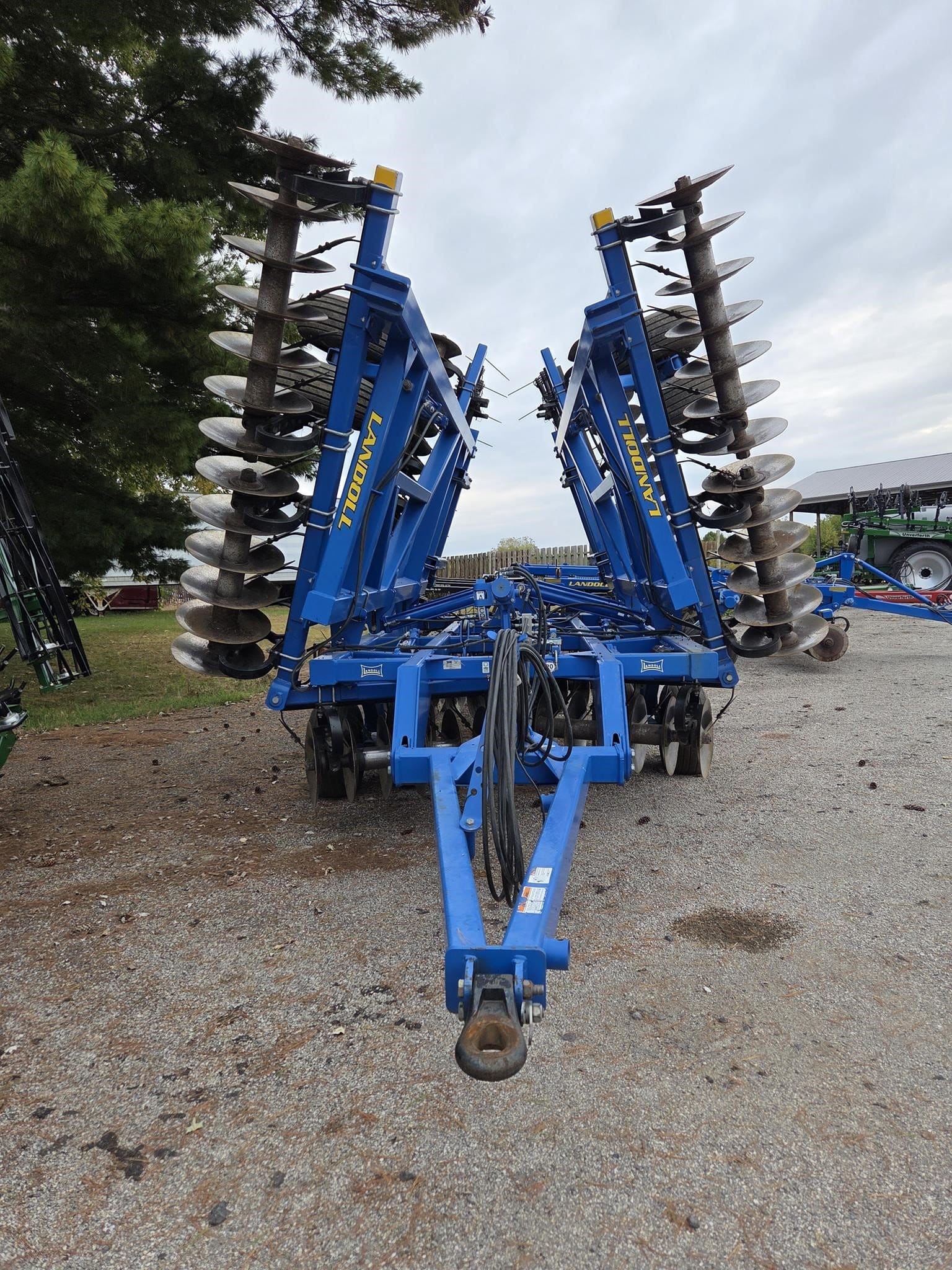 Landoll 6230-29 Equipment Image0