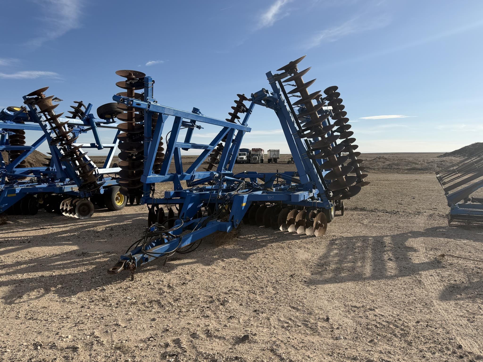 Landoll 6230-33 Equipment Image0