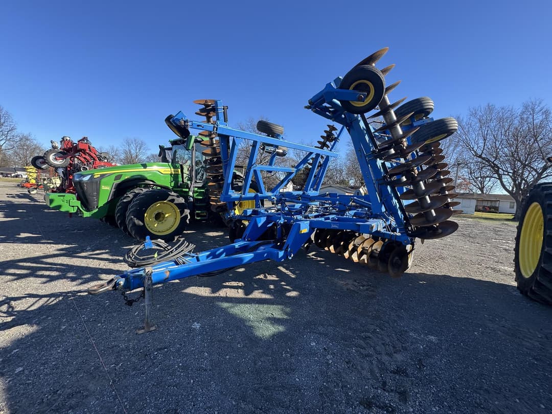 Image of Landoll 6230 Primary image