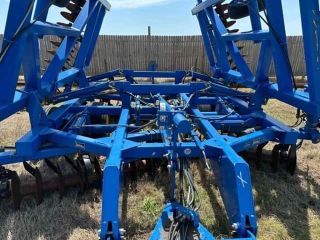 Image of Landoll 6230 equipment image 4