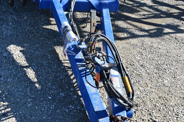 Image of Landoll 6230 equipment image 4