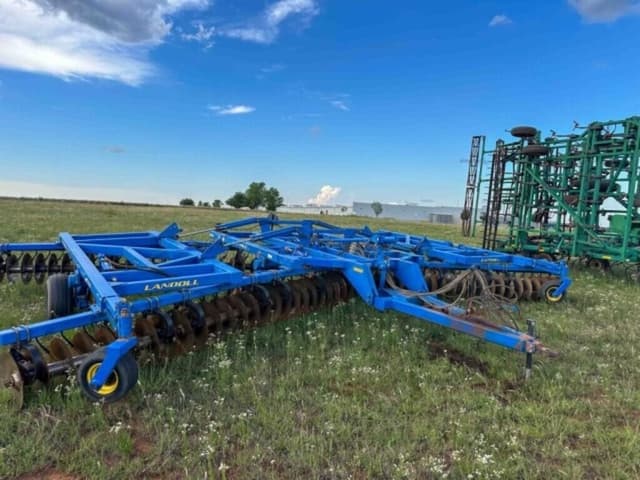 Image of Landoll 6230 equipment image 1