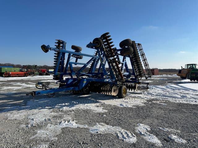 Image of Landoll 7430-33 equipment image 1