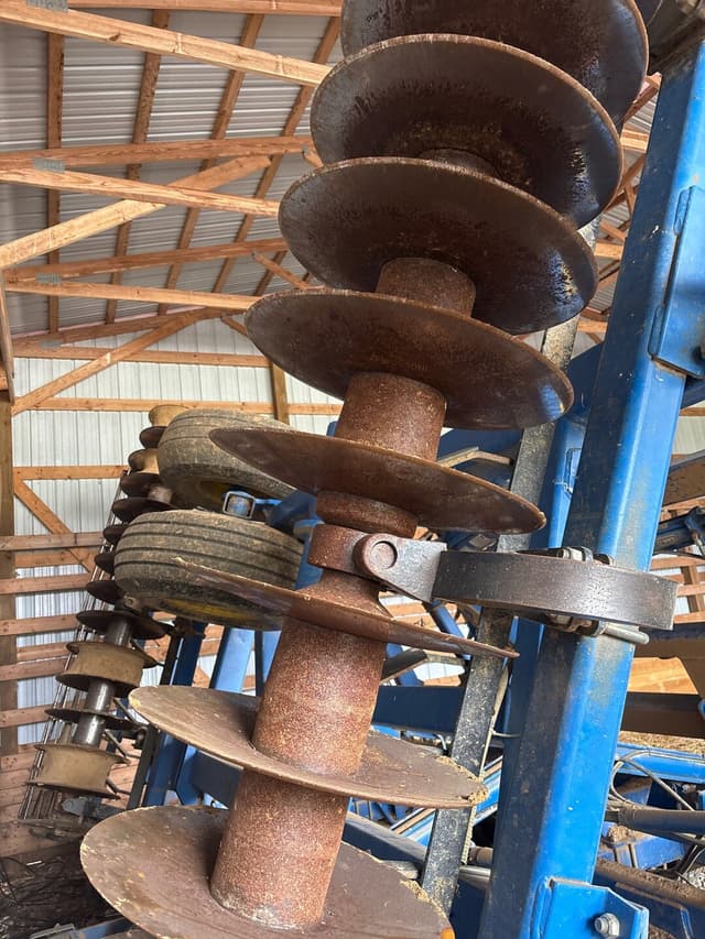 Image of Landoll 7431-26 equipment image 3