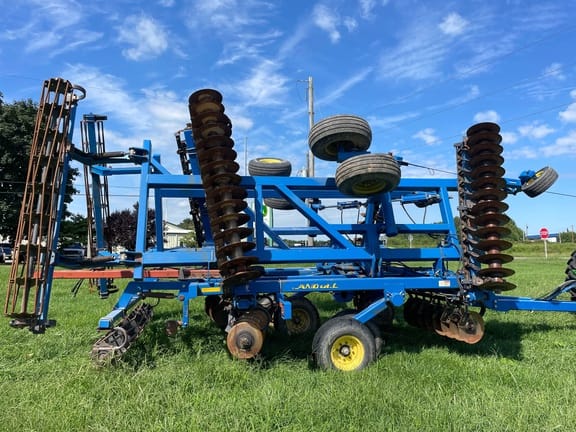 2011 Landoll 7431 Equipment Image0