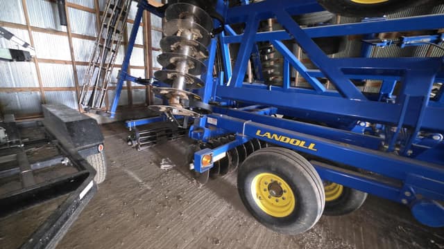 Image of Landoll 7431-26 equipment image 4