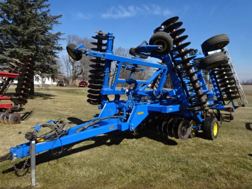 Landoll 7431 Equipment Image0