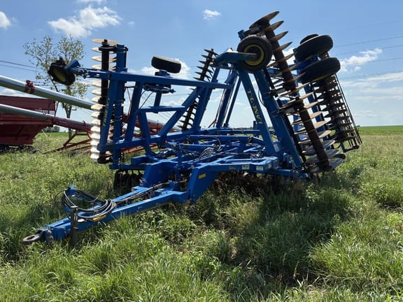 2013 Landoll 7431-33 Equipment Image0