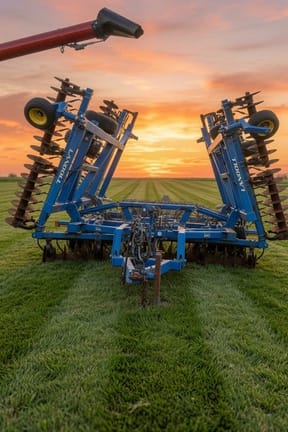2014 Landoll 7431 Equipment Image0