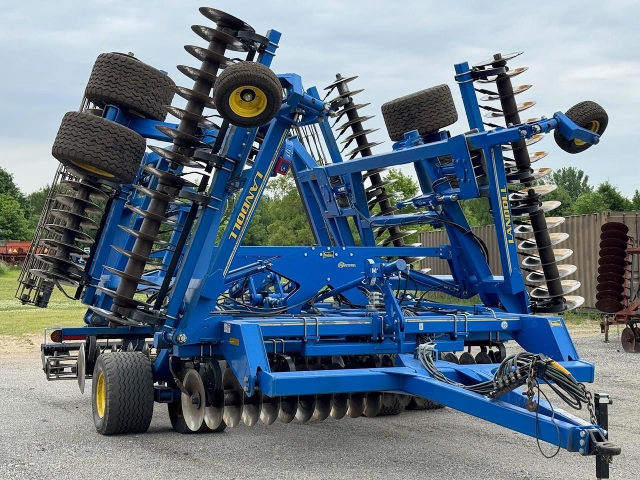 2018 Landoll 7530-32 Equipment Image0