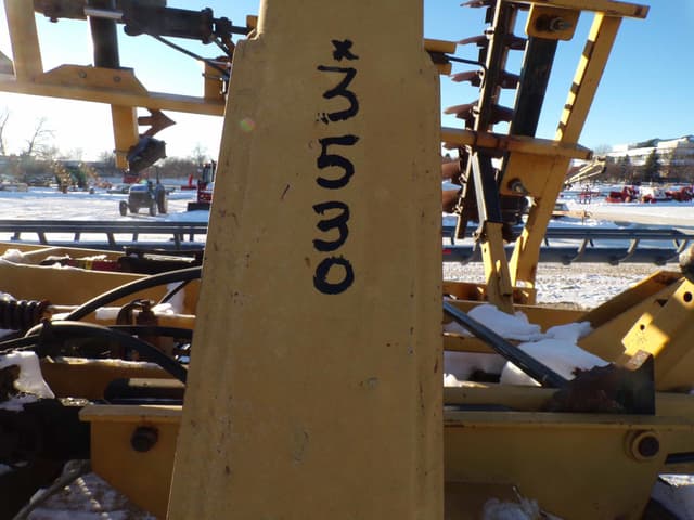 Image of Landoll 850 equipment image 1