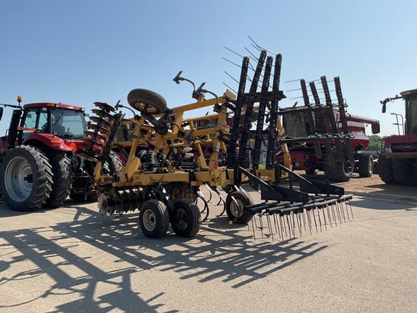 Image of Landoll 850 equipment image 3