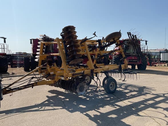 Image of Landoll 850 equipment image 1