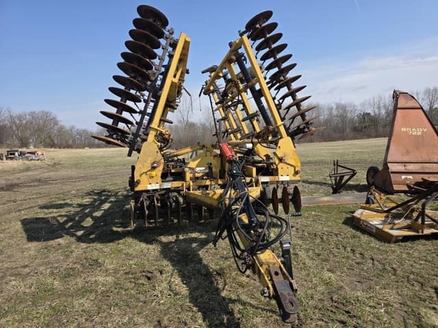 Image of Landoll 850-25 equipment image 1