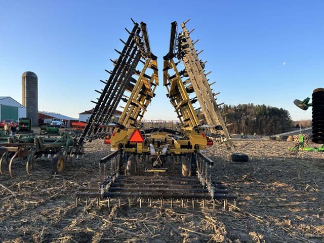 Image of Landoll 850 equipment image 2