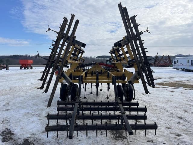 Image of Landoll 850 equipment image 3