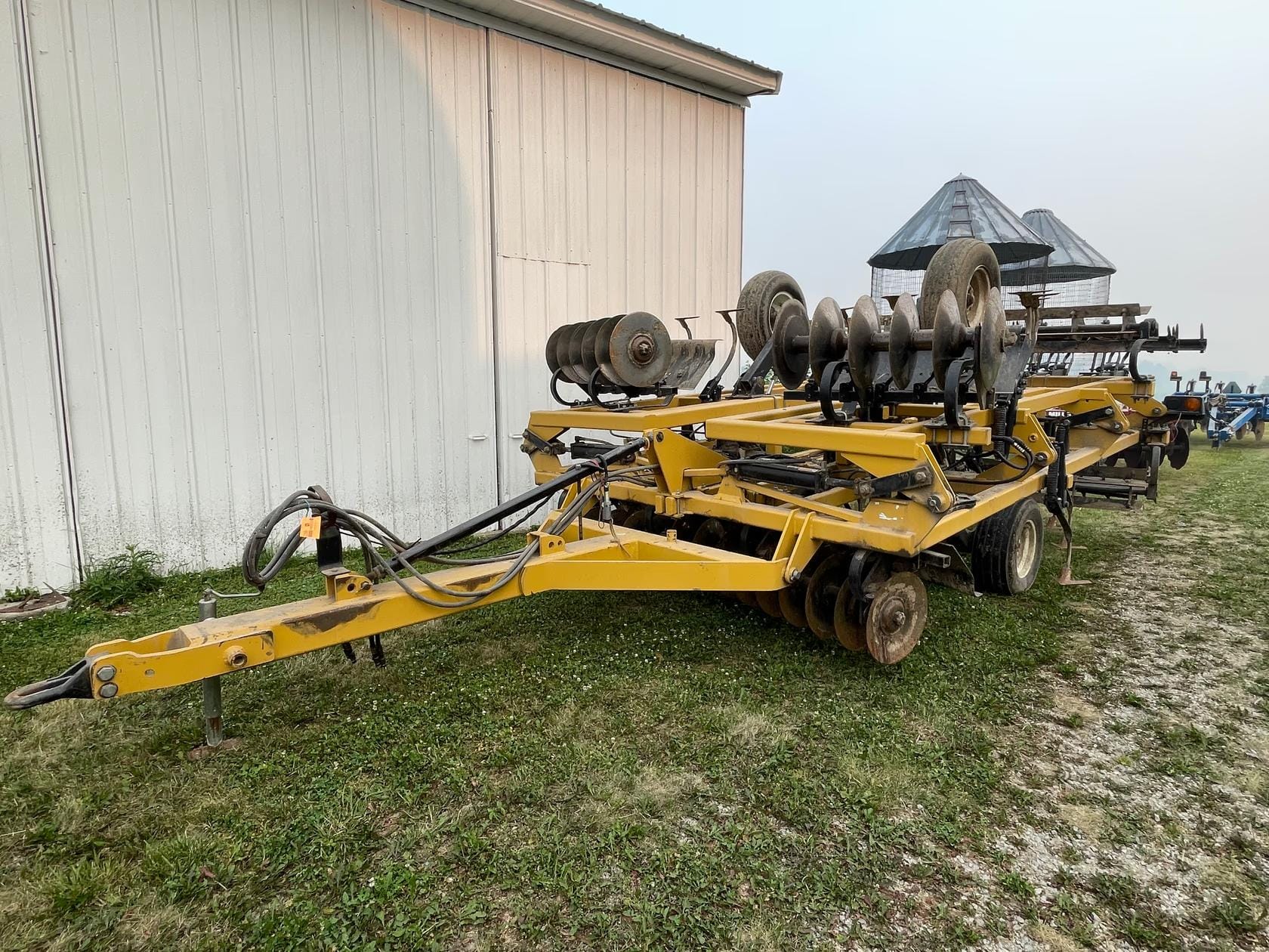 Landoll 875-18 Equipment Image0