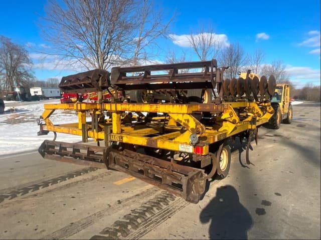 Image of Landoll 875 equipment image 2