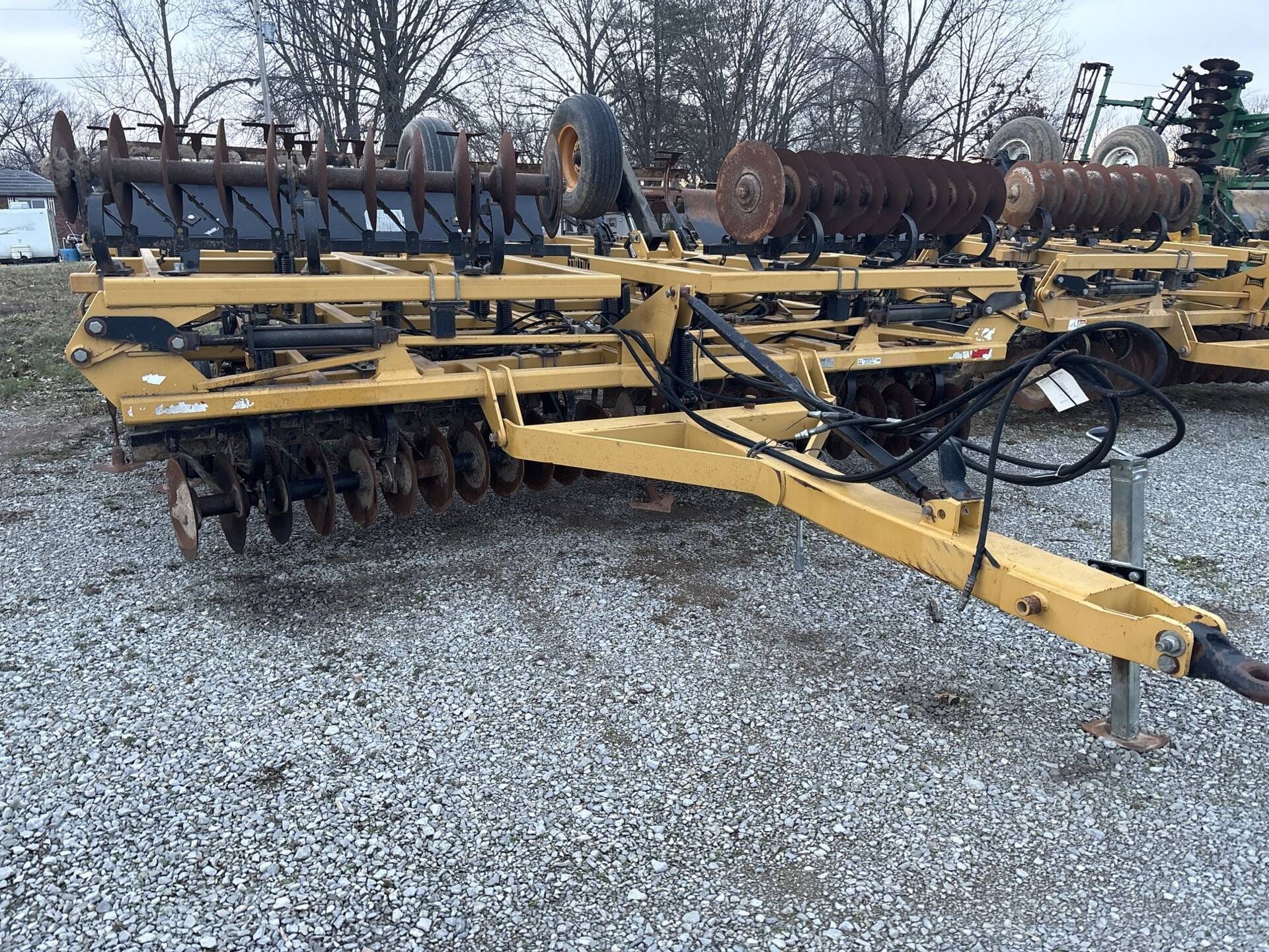 Landoll 876-30 Equipment Image0