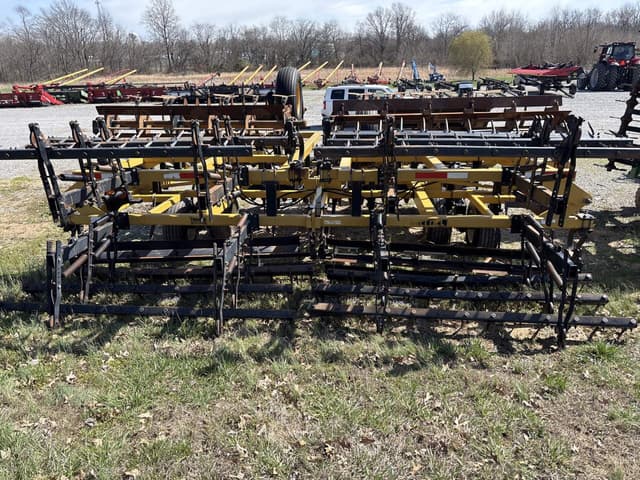 Image of Landoll 876-30 equipment image 3