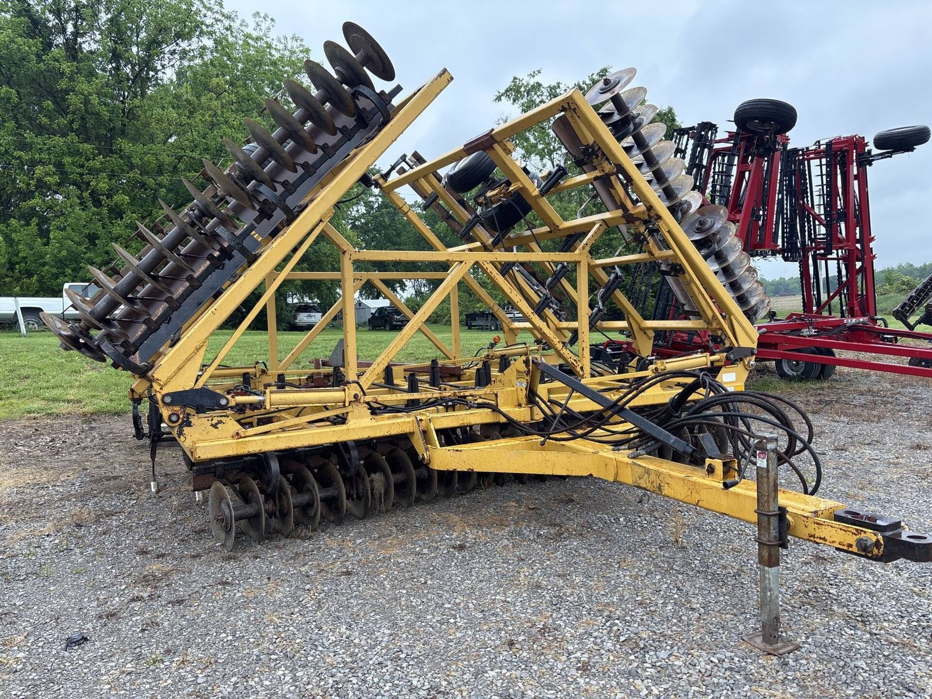 Landoll 876-35 Equipment Image0