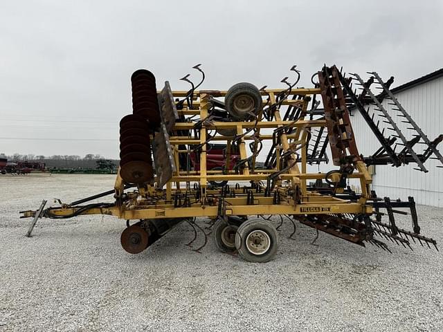 Image of Landoll 876 equipment image 1