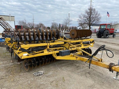 Landoll 876 Equipment Image0