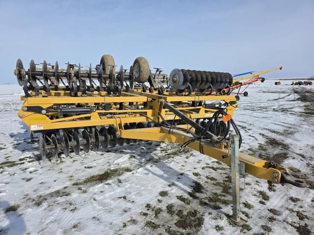 Image of Landoll 876 equipment image 1