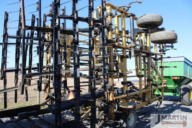 Image of Landoll 9800 equipment image 2