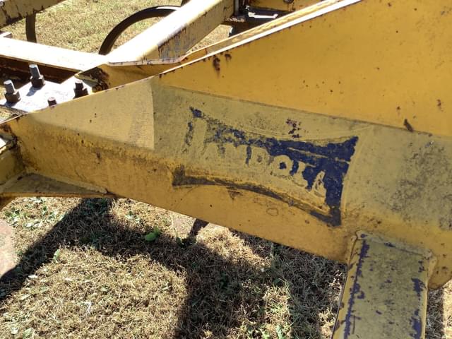 Image of Landoll 3311 equipment image 4