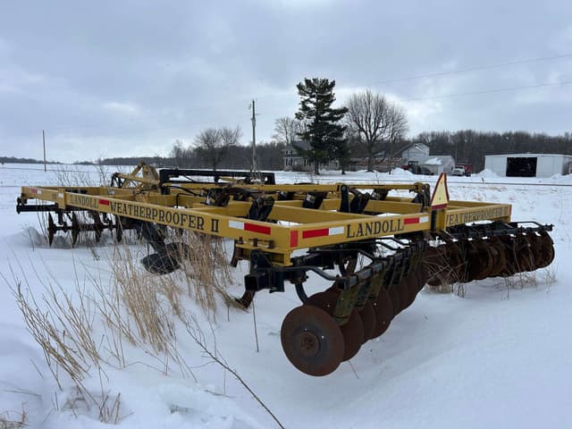 Image of Landoll 2200 equipment image 2