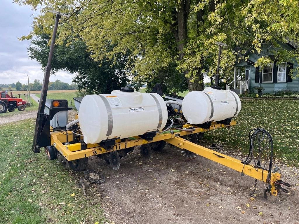 Main image Landoll 4400