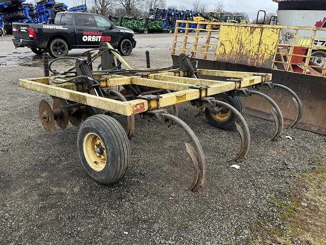 Image of Landoll Soil Master equipment image 1